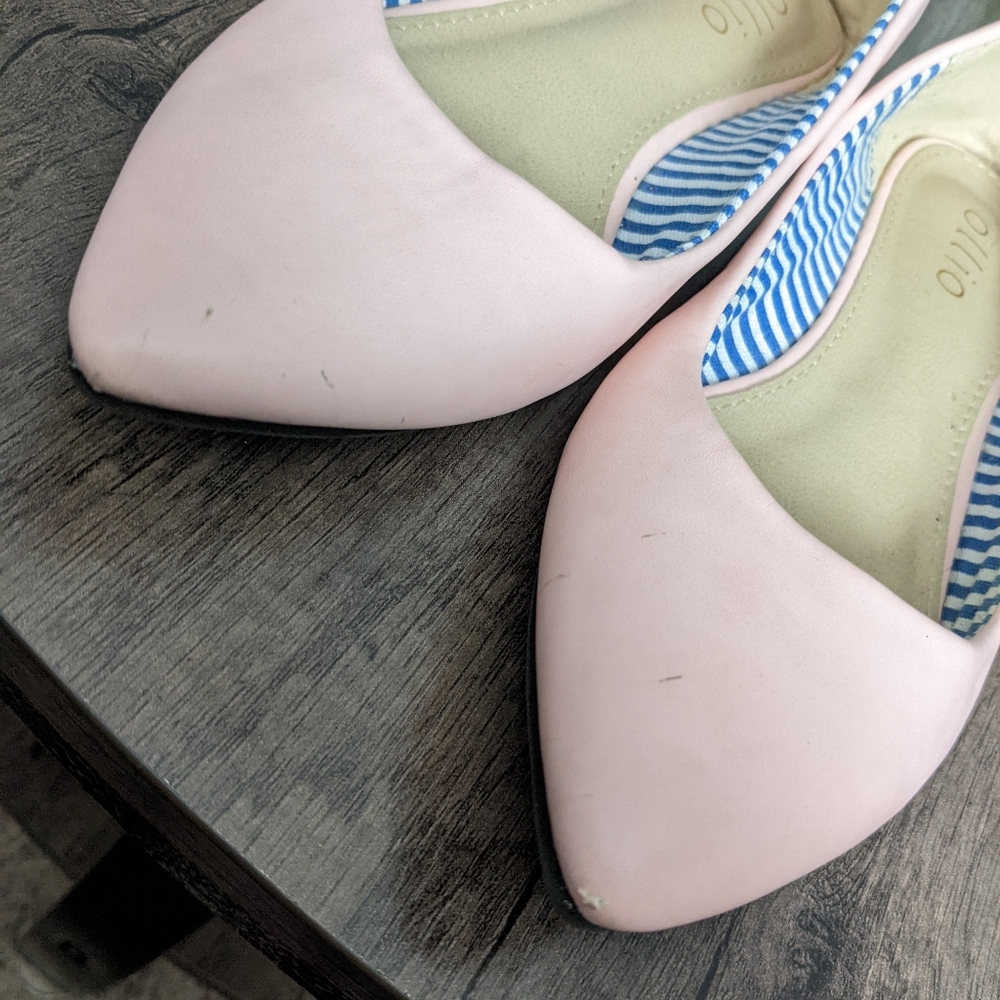 Pink flats - Picture 2 of 5